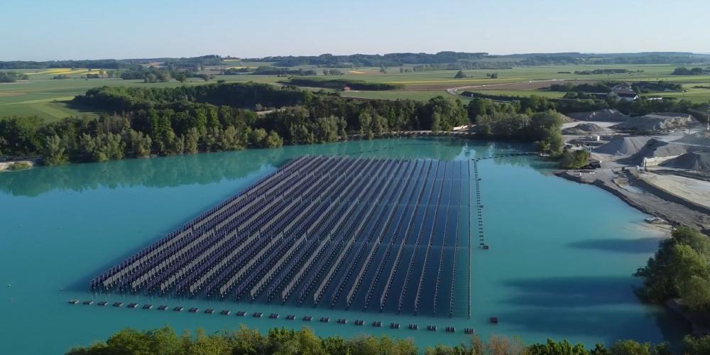 Die Lösung: schwimmend aber senkrecht