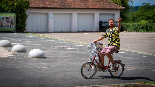 Wo kommt Michi her? Die Geschichte hinter dem rasenden Reporter.